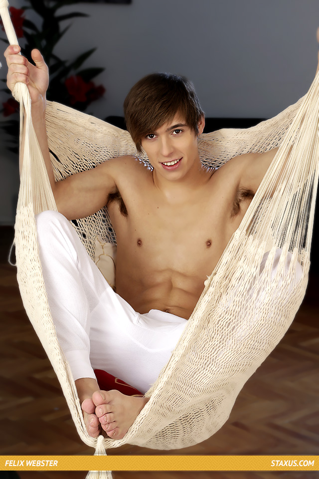 A new Staxus movie is on the way with a whole cast of gorgeous guys (2)