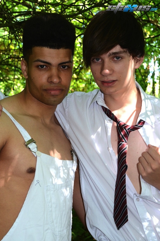 A hot new gay student sex scene on the Staxus site (1)